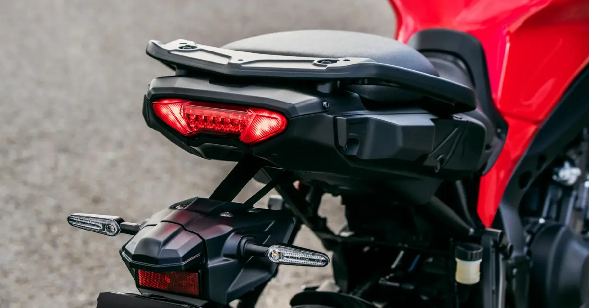 Yamaha tracer 9 - etkin motor 3 Çantalık Bagaj Kapasitesi