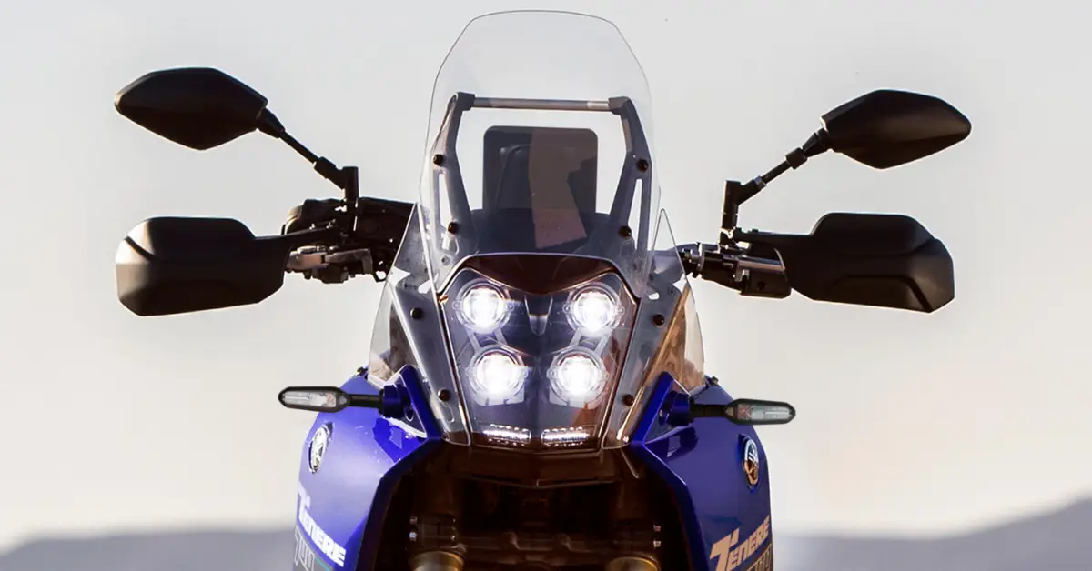 Yamaha tenere 700 - etkin motor 4 LED Farlı Ralli Tipi Ön Görünüm