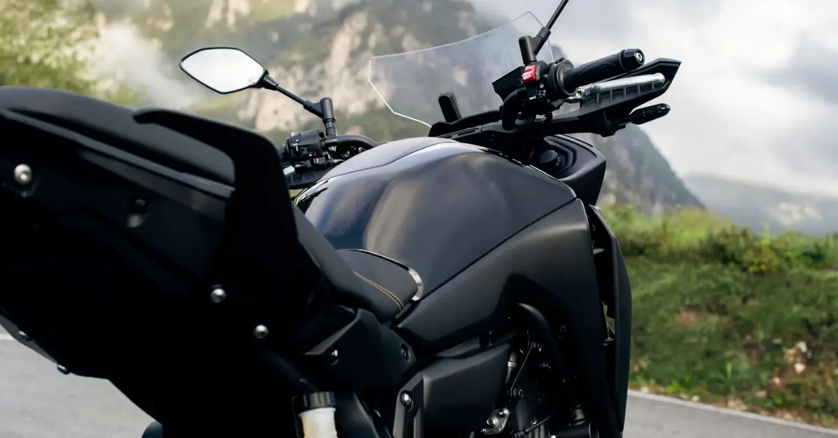 Yamaha tracer 7 - etkin motor Sporttouring Sınıfının En Hafifi tracer 7 2024