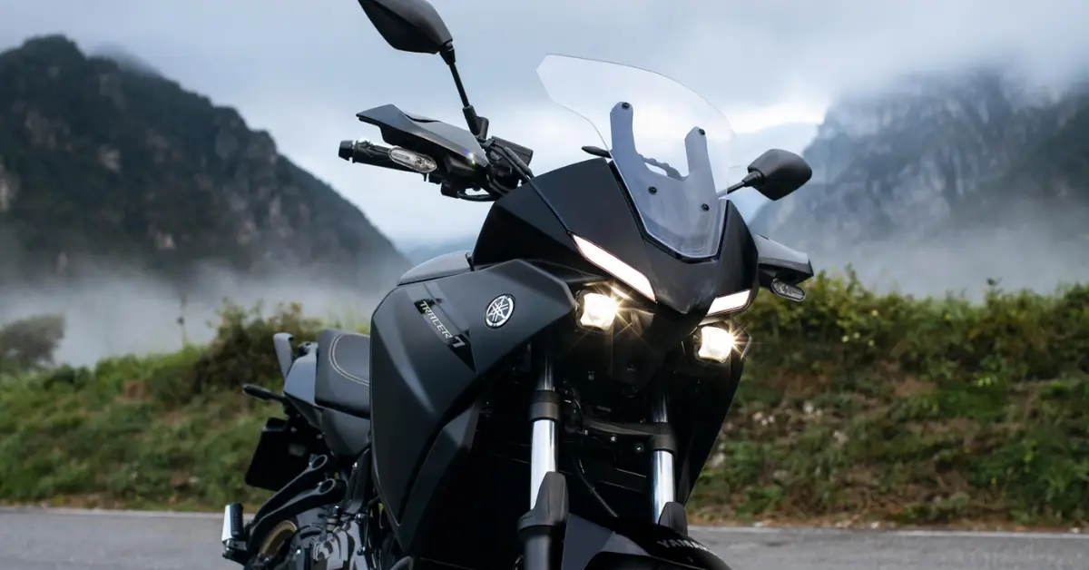 Yamaha tracer 7 - etkin motor Tek Elle Ayarlanabilen Aerodinamik Ön Cam
