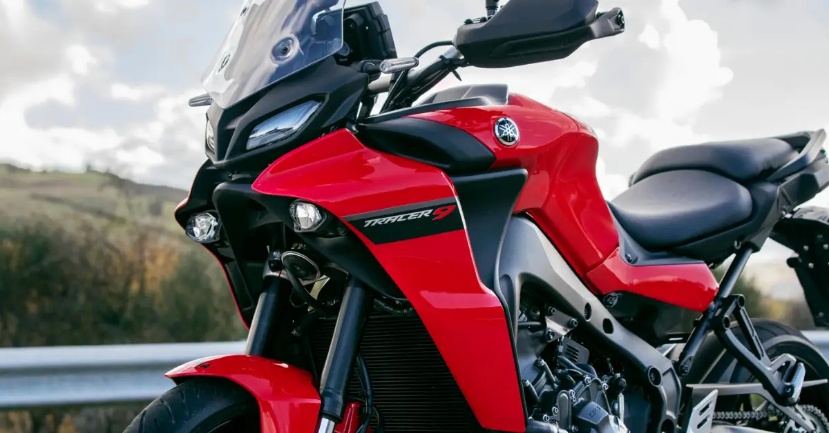 Yamaha tracer 9 - etkin motor Yeni Nesil Tasarım ve Tarz