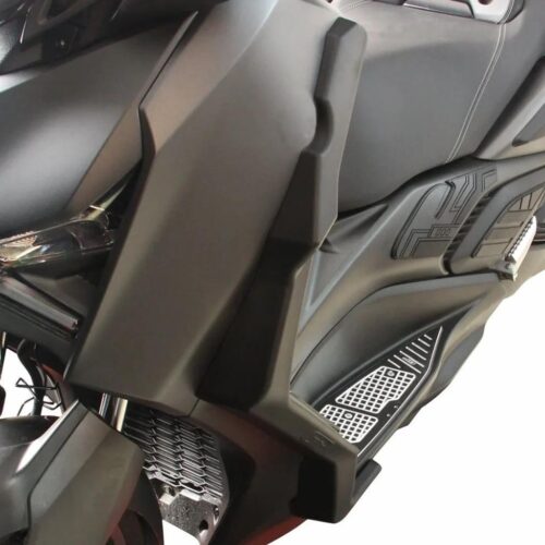 gp-kompozit-yamaha-xmax-250-2024-uyumlu-bacak-koruma-siyah-5897.jpg
