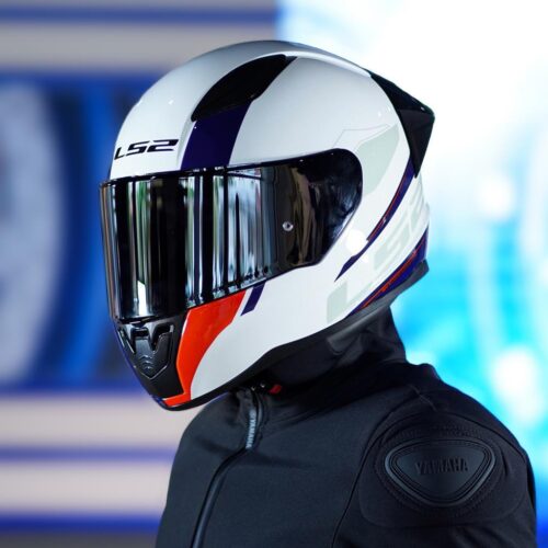 ls2-rapid-2-race-driveway-beyaz-kirmizi-mavi-kask-ve-seffaf-vizor-6131.jpg