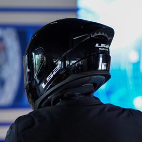 ls2-rapid-2-race-parlak-siyah-kask-ve-seffaf-vizor-6153.jpg