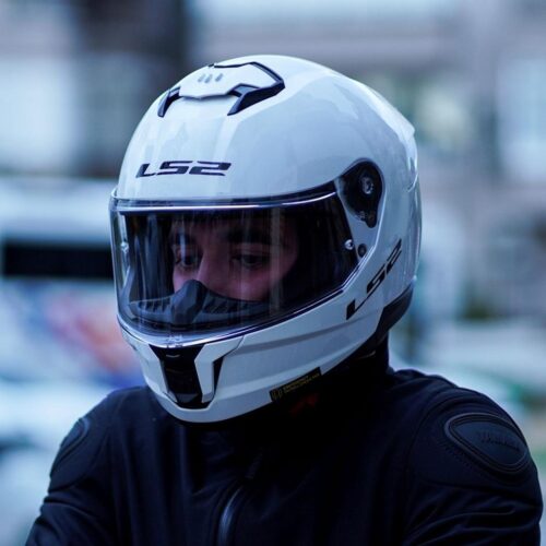 ls2-stream-2-beyaz-kask-5965.jpg