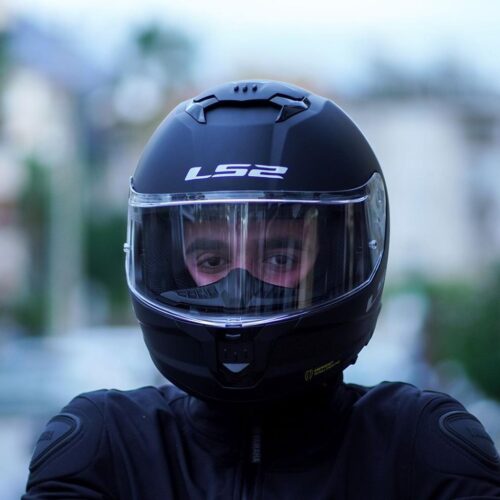 ls2-stream-2-mat-siyah-kask-5984.jpg
