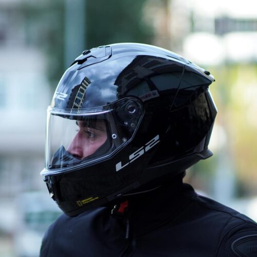 ls2-stream-2-parlak-siyah-kask-5951.jpg