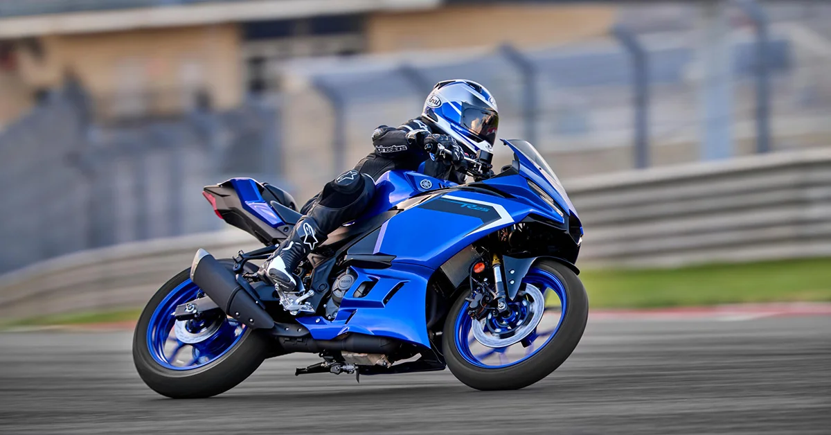 Yamaha r25 2025 - etkin motor Güçlü Frenleme ve ABS Sistemi - Etkin Motor