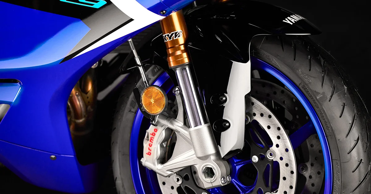 Yamaha r9 - etkin motor Tamamen Ayarlanabilir Yeni Nesil KYB Süspansiyon - Etkin Motor