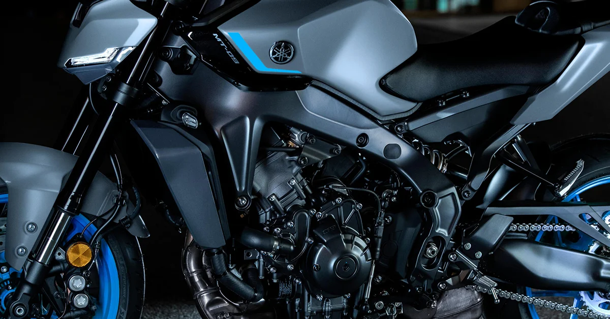 Yamaha mt-09 y-amt 2025 - etkin motor Yenilenmiş Sürüş Pozisyonu - Etkin Motor